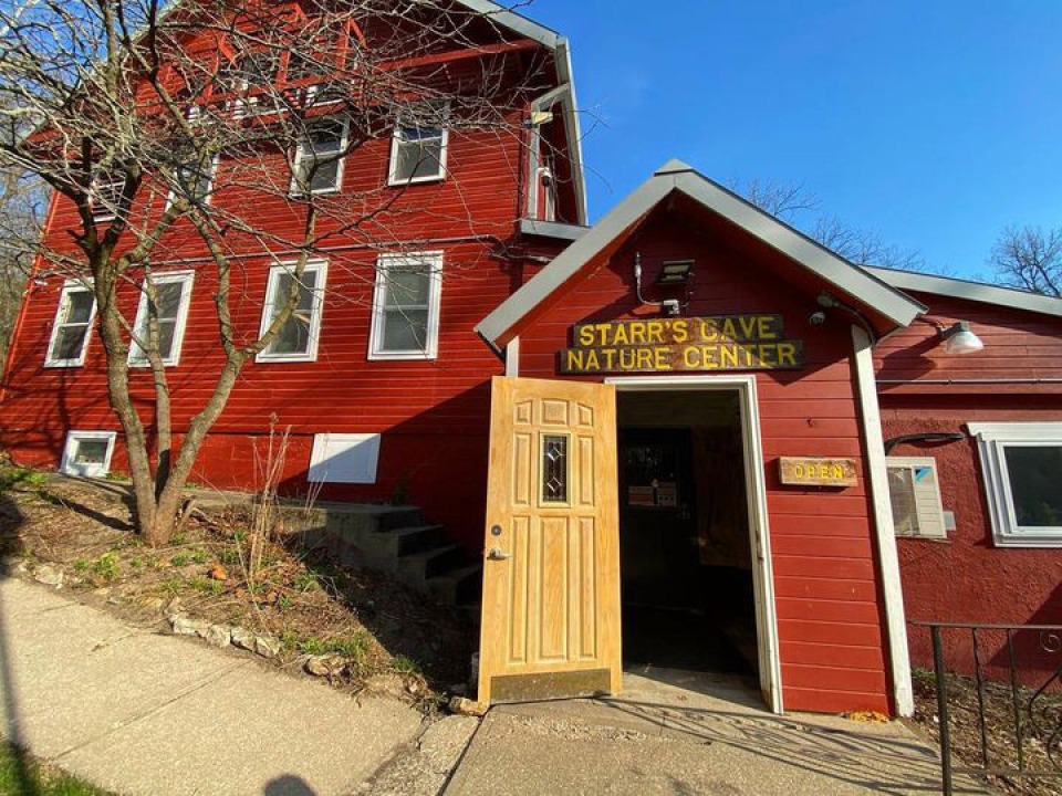 Entrance of Starr's Cave Nature Center. The center is open for volunteers.